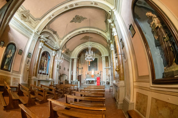 Interno della chiesa di San Jacopo alla Cavallina